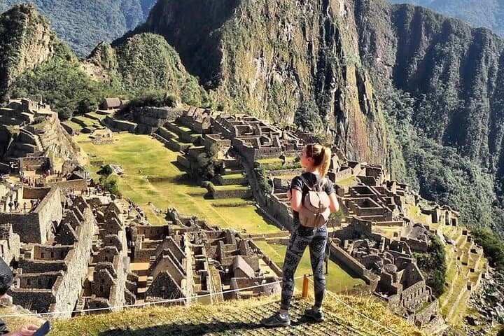 Cusco to Machu Picchu 2-Day Hydroelectric Trail & Aguas Calientes Overnight photo 5