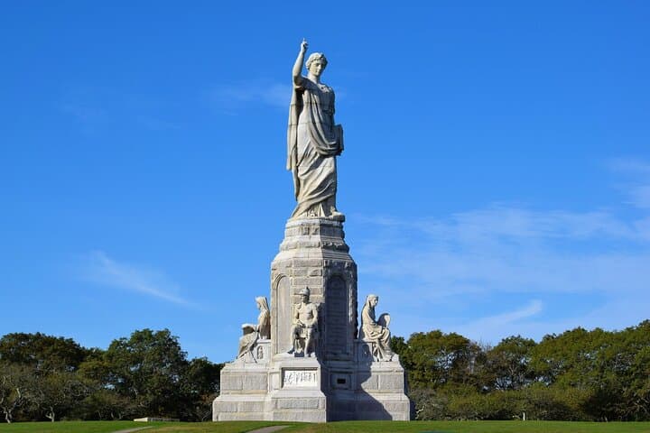 Self-Guided Plymouth Pilgrims Walking Audio Tour — Historic Waterfront Route photo 5