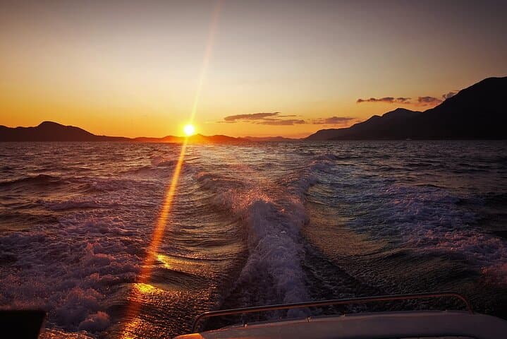 Dubrovnik Sunset Cruise: Private Boat Tour Along the City Walls photo 3