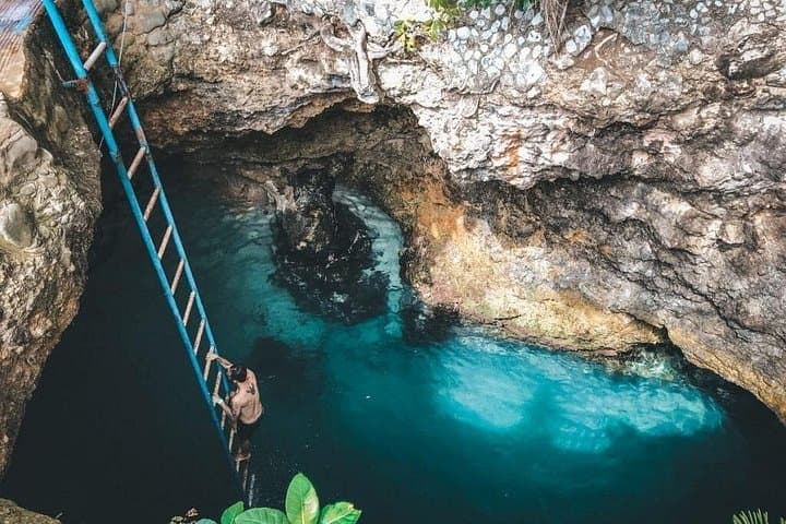 Parasailing and Blue Hole Mineral Spring at Seven Mile Beach — Negril Day Adventure photo 3