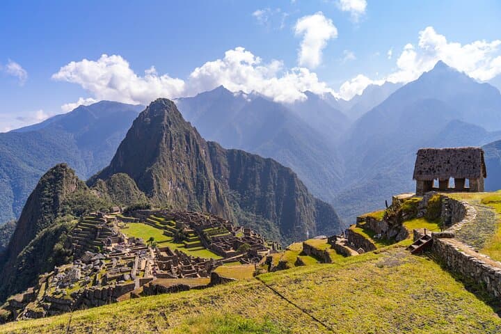 Short Inca Trail 2-Day Hike to Machu Picchu via Wiñay Wayna photo 4