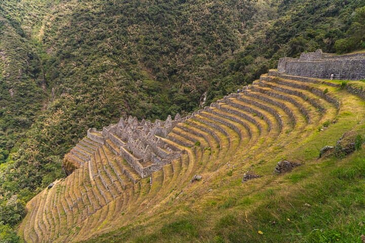 Short Inca Trail 2-Day Hike to Machu Picchu via Wiñay Wayna photo 5