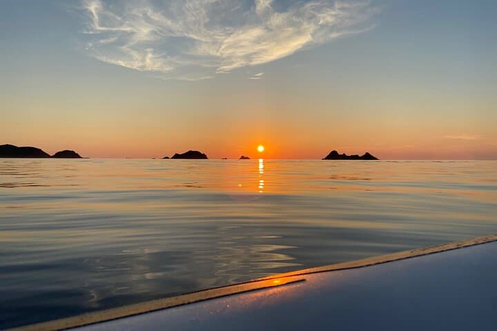 Sunset Cruise to Sanguinaires Islands with Aperitif in Ajaccio