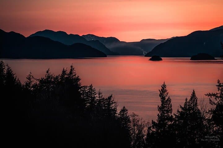 Howe Sound Sunset Cruise from Vancouver — Horseshoe Bay Evening Boat Tour