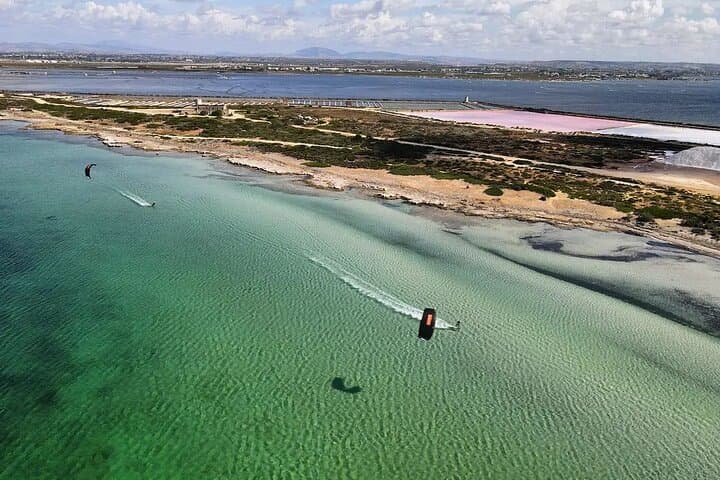 Private Kitesurf Lesson in Lo Stagnone: Learn to Fly on Sicily’s Shallow Lagoon photo 3