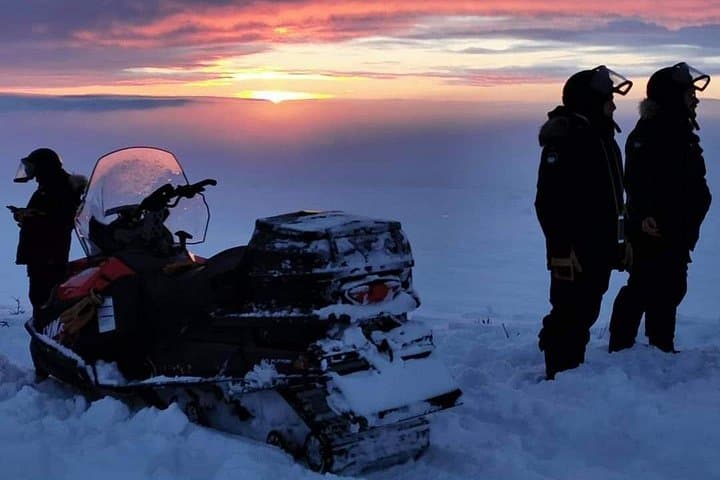 Snowmobile Safari to Lapland Viewpoint — Kiruna Arctic Half-Day Adventure photo 3