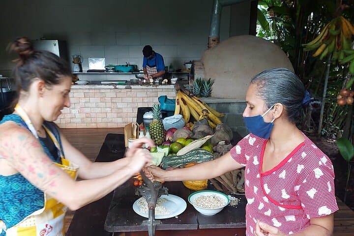 Twilight Tortilla Class & Frog-Watching Near La Fortuna — Night Rainforest Experience