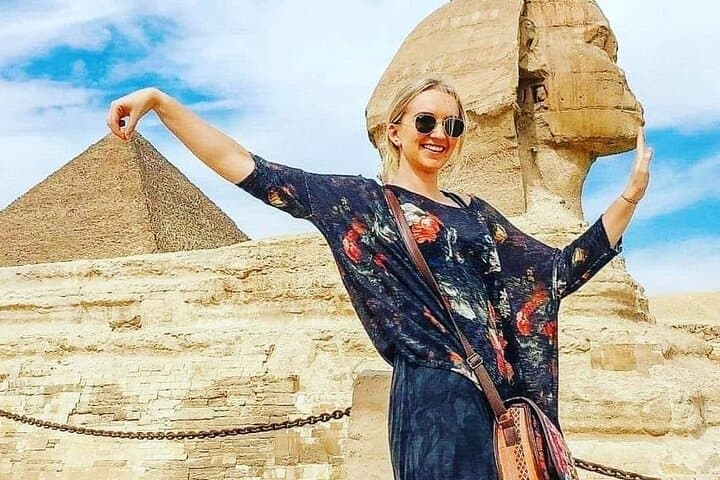 Private All-Inclusive Giza Pyramids & Sphinx Tour: Khufu, Khafre and Menkaure Experience photo 4