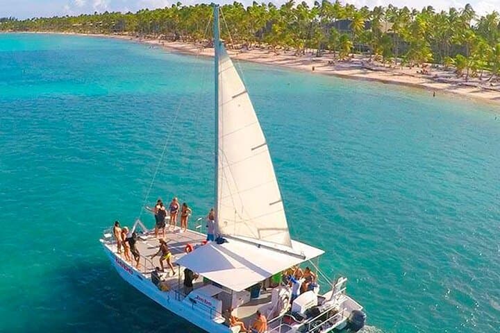 Unleash the Fun: Punta Cana's Ultimate Boat Party Adventure photo 2
