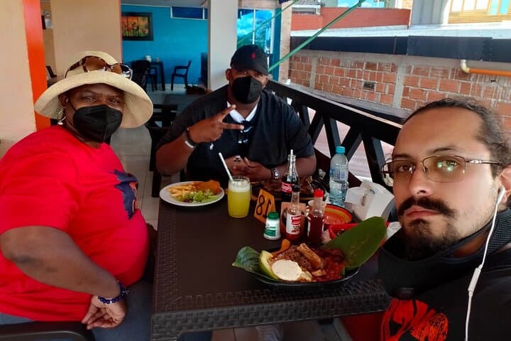 Guatapé & El Peñol: Full-Day Private Tour from Medellín photo 4