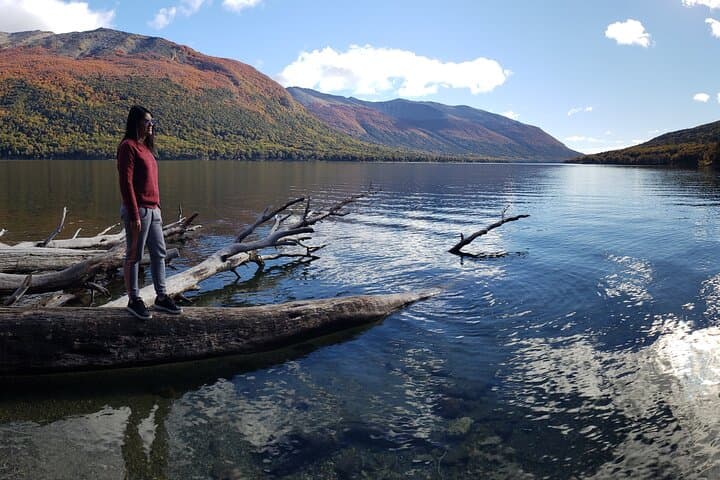 Ushuaia Scenic Drive: Garibaldi Pass, Lago Escondido & Fagnano Lake Private Tour photo 5