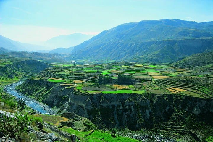 Arequipa to Colca Canyon: 4-Day Tour to Cruz del Condor photo 3