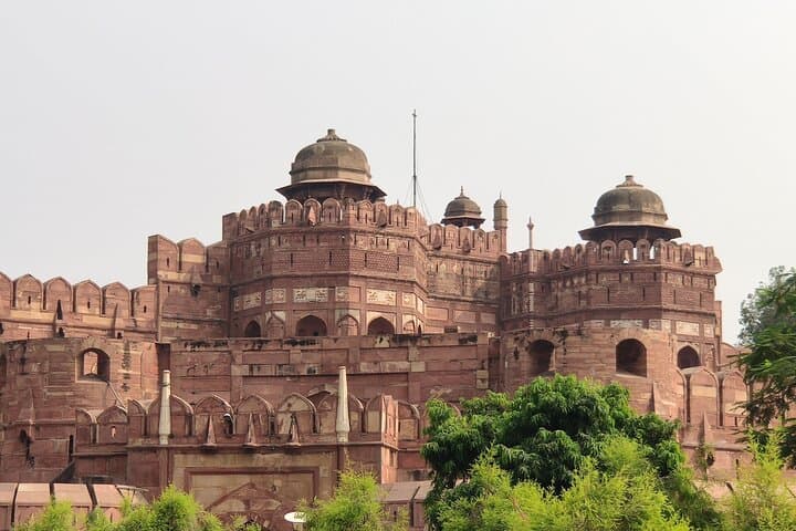 Sunrise at the Taj Mahal: Private Sunrise Tour to Taj Mahal & Agra Fort from Delhi photo 3