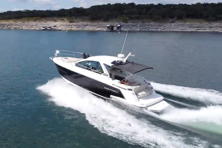Sunset Yacht Charter on Lake Travis: Wellness Cruise & Blue Mind Experience photo 3