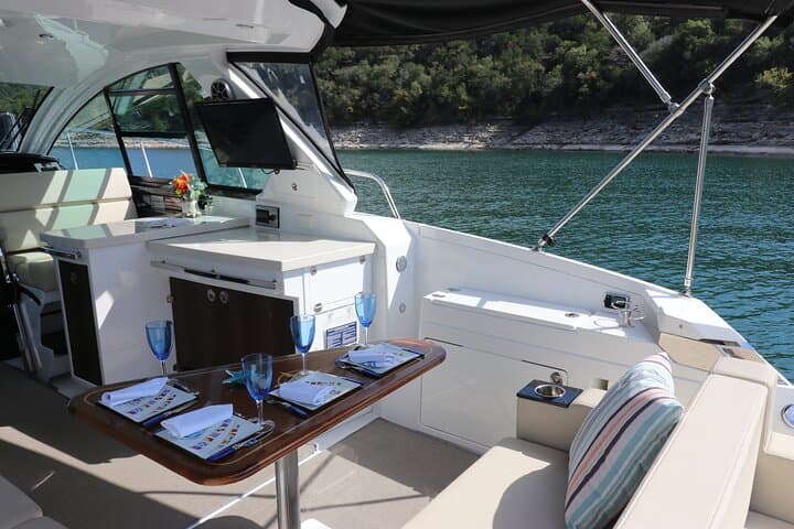 Fathom Yacht Charter: Wellness & Water Escape on Lake Travis photo 2