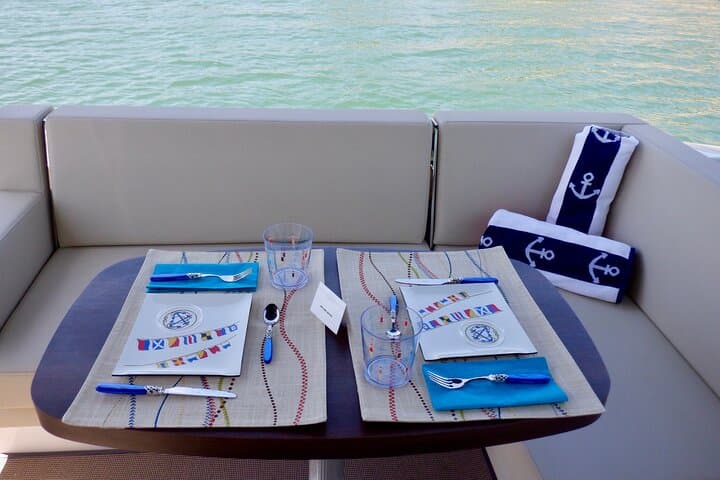 Blue Mind Yacht Spa on Lake Travis — Austin Day Spa Onboard Yacht Charter photo 3