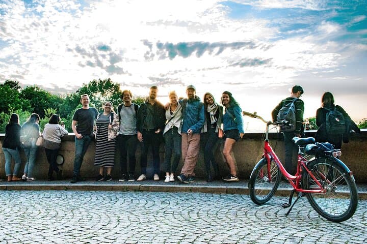Private Munich Bike Tour: City Highlights with Beer Garden Stop photo 1