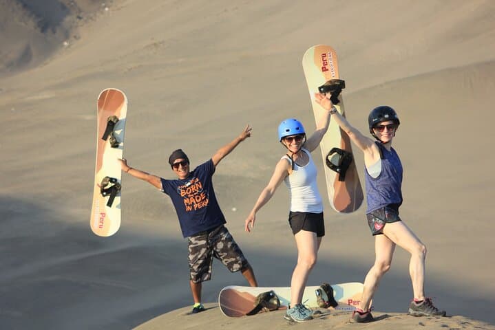 Sandboarding Adventure and Off-Road 4x4 Tour in Chilca Desert photo 3