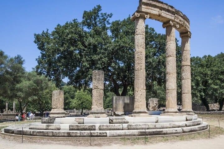 4-Day Spanish Tour: Epidaurus, Mycenae, Olympia, Delphi & Meteora — Classic Greece Circuit photo 5