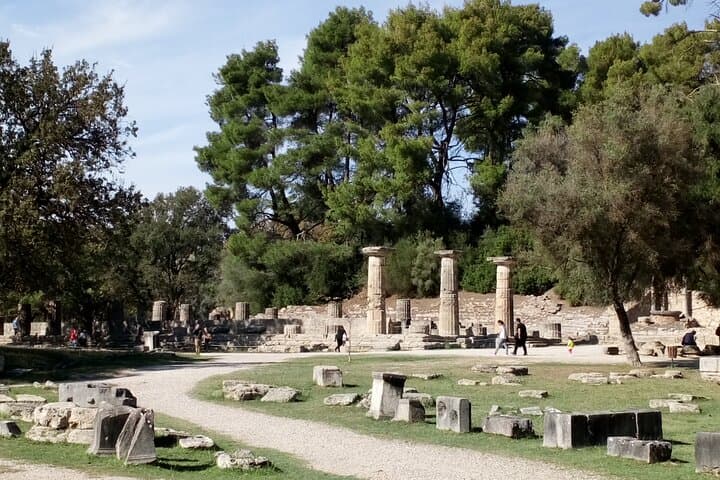 Private 6-Day Peloponnese, Delphi & Meteora Tour — UNESCO Sites & Scenic Gorges photo 6