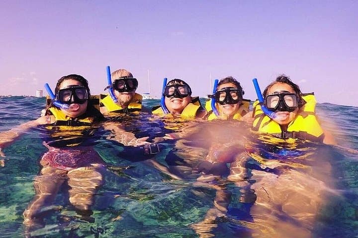 Drive a Two-Person Speedboat and Snorkel Punta Nizuc — Nichupté Lagoon Couples Tour photo 1