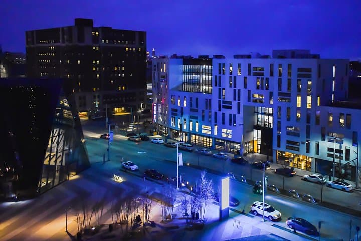 Smartphone-Guided Walking Tour of University Circle: Cleveland Sights & Stories photo 2