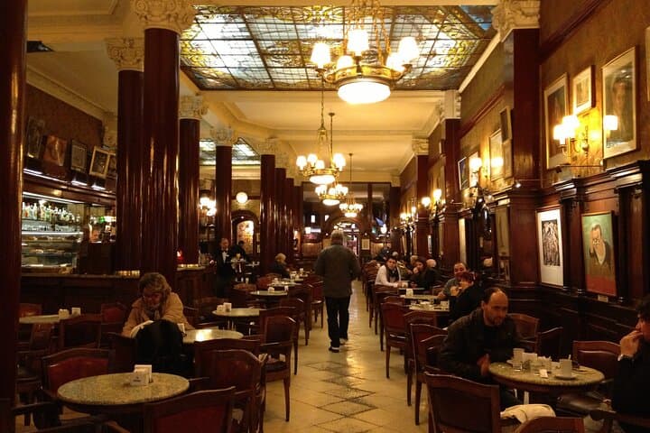 Plaza de Mayo Walking Tour and Coffee at Café Tortoni: A Historian-Led Stroll Through Buenos Aires photo 2