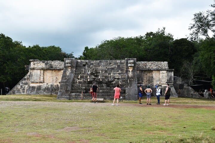 Full-Day Chichén Itzá, Cenote & Valladolid Tour with Buffet photo 5