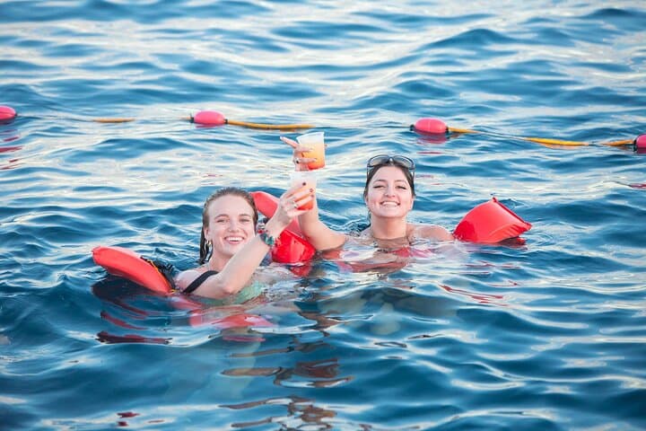 Cabo Snorkel & Boat Tour: Land's End, Sea Lion Colony, Open Bar Cruise photo 6
