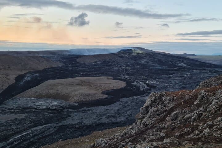 Fagradalsfjall Volcano Hike with a Geologist — Guided Fieldtrip from Reykjavík photo 6