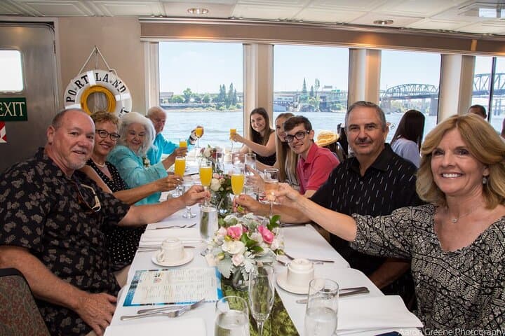 Willamette River Brunch Cruise Portland — 2-Hour Champagne & City Sights photo 4
