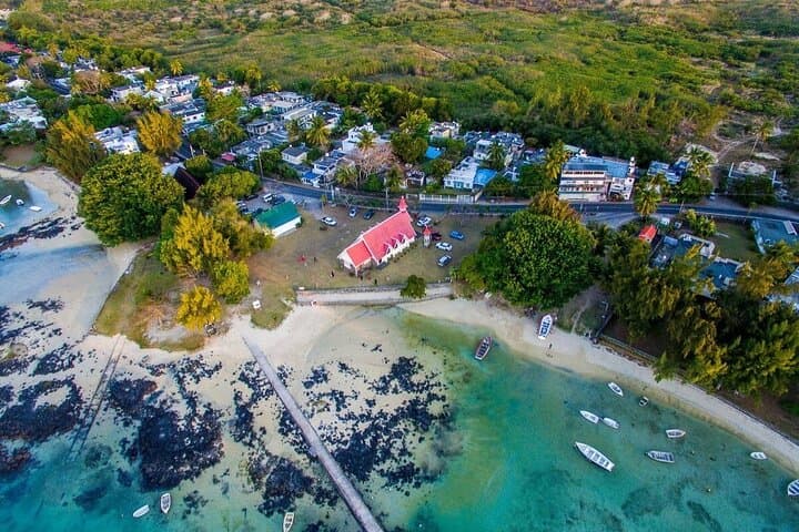 North Mauritius Full-Day Private Tour: Pamplemousses, L'Aventure du Sucre & Cap Malheureux photo 6