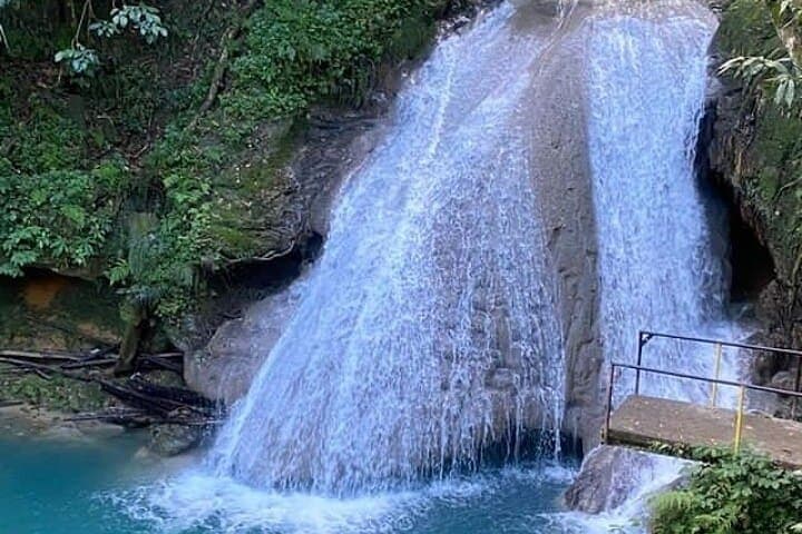 Blue Hole Adventure Tour: Swim, Dive & Rope Swing at Ocho Rios' Secret Falls photo 6