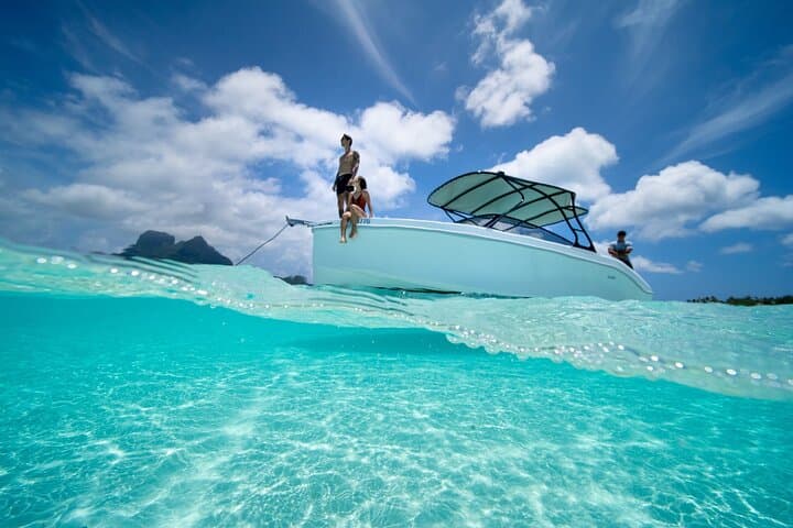 Bora Bora Luxury Water Lunch & Snorkel Cruise — Private Lagoon Experience photo 3