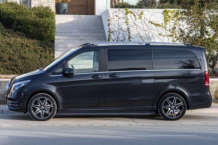 Southampton Port to London Private Transfer — Luxury Van Service
