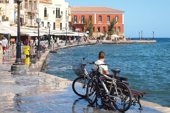 12-Day Greece Highlights: Athens, Delphi, Meteora, Santorini & Crete Tour
