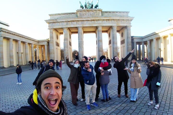 Rude Bastards Berlin walking tour — irreverent history and city highlights photo 3