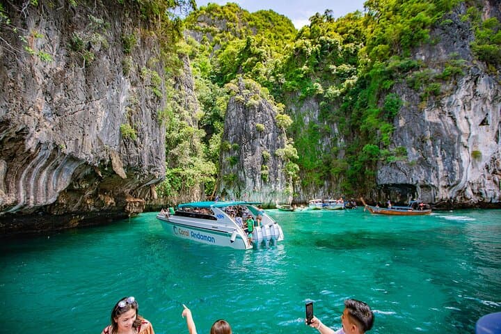 Phi Phi Islands Snorkeling Tour from Krabi: Maya Bay, Bamboo Island & Loh Samah photo 2