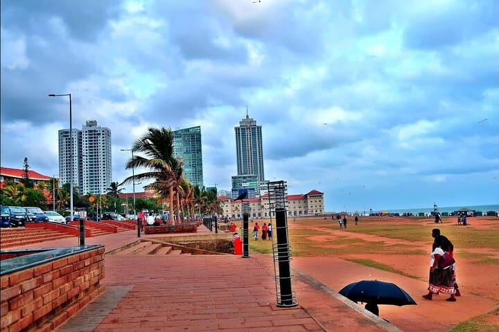 Colombo Private City Tour: Customize Temples, Markets & Colonial Sights photo 4