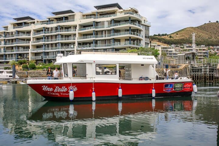 Cape Town 30-Minute Harbour Boat Cruise at the V&A Waterfront photo 5