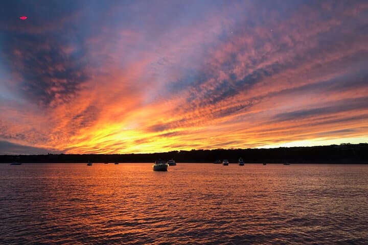 Sunset Yacht Charter on Lake Travis: Wellness Cruise & Blue Mind Experience
