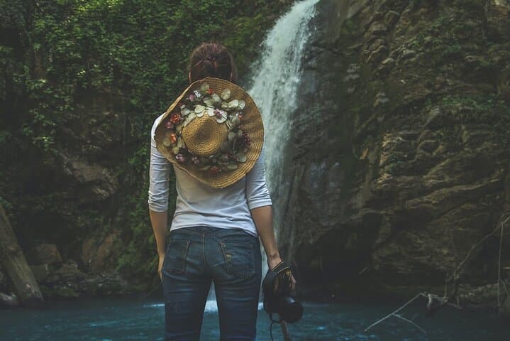 Bijagual Waterfall Private Horseback Ride from Jaco photo 2