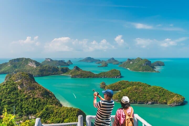Speedboat Day Trip to Angthong National Marine Park — Snorkel, Kayak & Beach