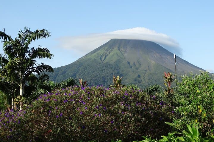 Arenal Volcano & Baldi Hot Springs Private Day Tour from San José photo 4