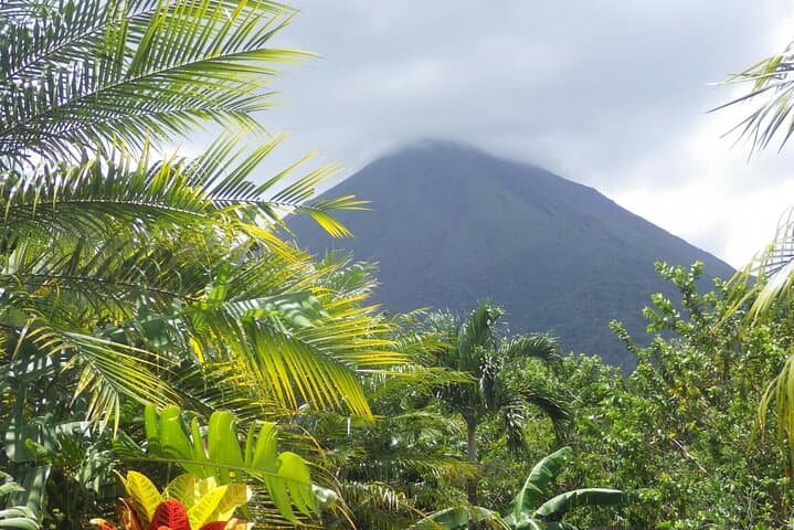 Arenal Volcano & Baldi Hot Springs Private Day Tour from San José photo 6