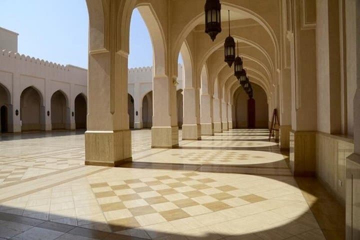 Salalah Half-Day City Tour: Mosque, Al Balid & Frankincense Market photo 4