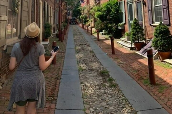 Solve a 1920s Murder on Foot: Boston Scavenger Hunt through History