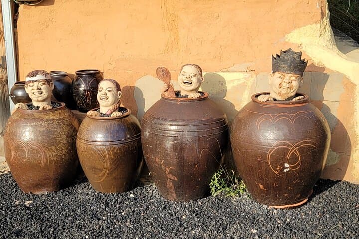 Gijang Onggi Village & Pottery Class from Busan: Market, Kilns, and Hands-On Making photo 4