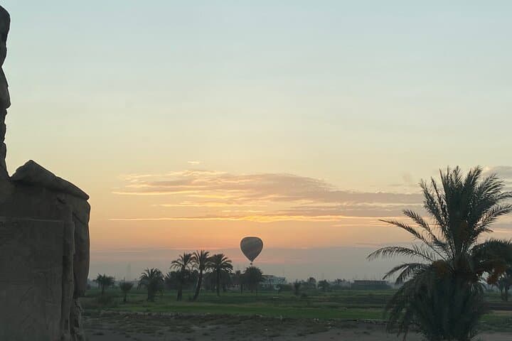 Sunrise Hot Air Balloon Ride Over Luxor & the Nile Valley photo 3