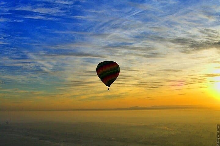 Sunrise Hot Air Balloon Ride Over Luxor & the Nile Valley photo 5